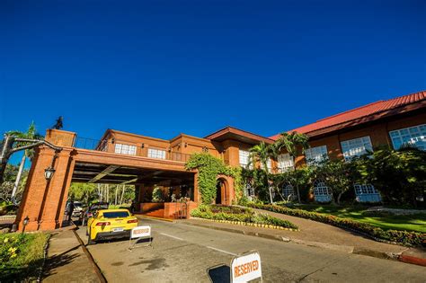 Fort Ilocandia Resort Hotel .